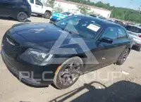 2015 Chrysler 300 фото