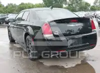 2015 Chrysler 300 фото