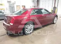 2015 Chrysler 300 фото