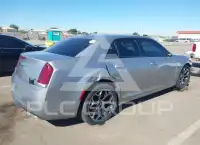 2015 Chrysler 300 фото