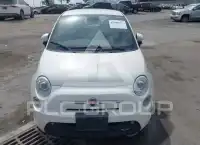2015 Fiat 500 фото