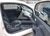2015 Fiat 500 фото