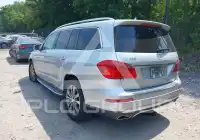 2015 Mercedes Benz GL 450 фото
