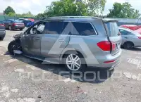 2015 Mercedes Benz GL 450 фото