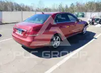 2015 Mercedes Benz E 250 photo