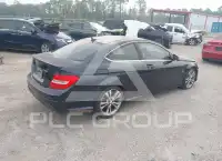 2015 Mercedes Benz C 250 фото