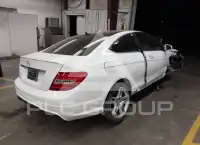 2015 Mercedes Benz C 350 фото