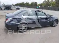 2015 Mercedes Benz C 300 фото