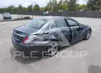 2015 Mercedes Benz C 300 фото