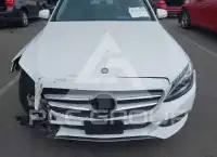2015 Mercedes Benz C 300 photo