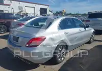 2015 Mercedes Benz C 300 фото