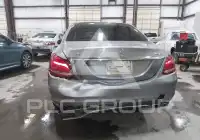 2015 Mercedes Benz C 300 фото