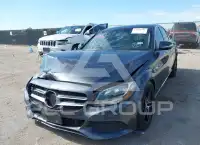 2015 Mercedes Benz C 300 фото