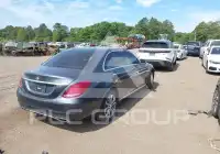 2015 Mercedes Benz C 300 фото