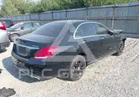 2015 Mercedes Benz C 300 фото