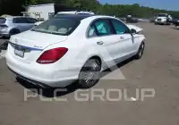 2015 Mercedes Benz C 300 фото