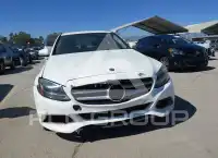 2015 Mercedes Benz C 300 фото