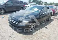 2015 Mercedes Benz C 300 фото