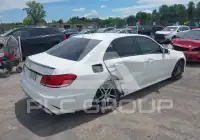 2015 Mercedes Benz E 350 photo