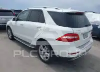 2015 Mercedes Benz ML 350 photo