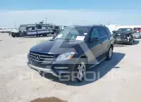 2015 Mercedes Benz ML 350 photo