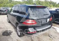 2015 Mercedes Benz ML 350 фото