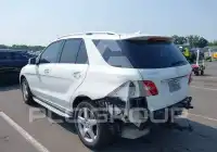 2015 Mercedes Benz ML 350 фото