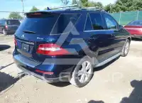 2015 Mercedes Benz ML 350 photo