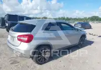 2015 Mercedes Benz GLA 250 фото