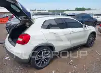 2015 Mercedes Benz GLA 250 фото