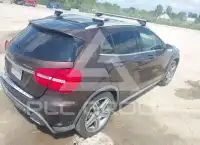 2015 Mercedes Benz GLA 250 фото