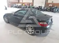 2015 Mercedes Benz SLK-Class фото