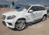 2015 Mercedes Benz GL 550 фото