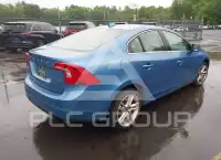 2015 Volvo S60 фото