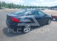 2015 Volvo S60 фото