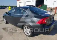 2015 Volvo S60 фото