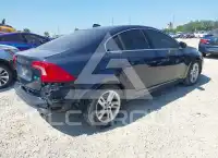 2015 Volvo S60 photo