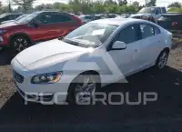 2015 Volvo S60 photo