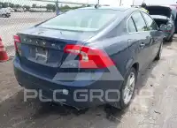 2015 Volvo S60 фото