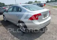 2015 Volvo S60 фото