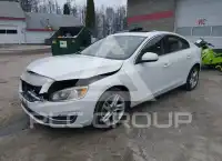 2015 Volvo S60 photo