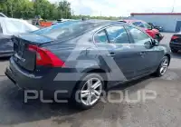 2015 Volvo S60 фото