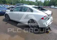 2015 Volvo S60 фото