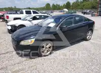2015 Volvo S60 фото