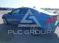 2015 Volvo S60 фото