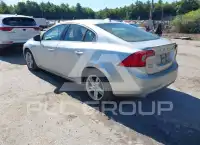 2015 Volvo S60 фото