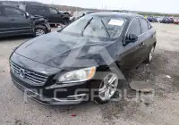 2015 Volvo S60 фото