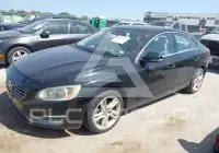 2015 Volvo S60 фото