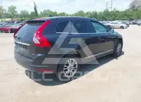 2015 Volvo XC60 photo