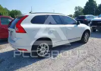 2015 Volvo XC60 фото